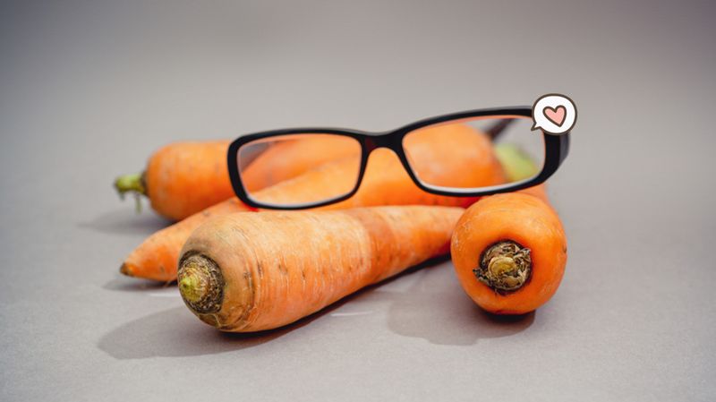 Wortel dan Mitos Mata Minus: Apakah Vitamin A Bisa Menyembuhkan Rabun Jauh?